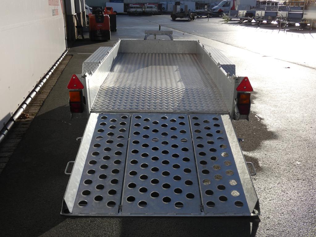 Ifor-Williams Machinetransporter tandemas 280x130cm 2700kg